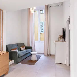  Apartment 2 Pieces Dans Le Vieux - A 3 Min De La Et Du Celebre Cours Saleya France