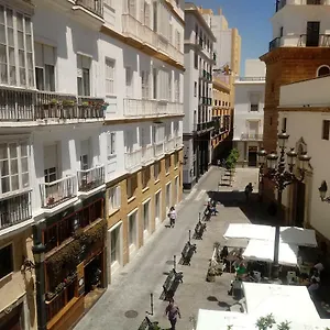 Mariam House , Cadice Spagna